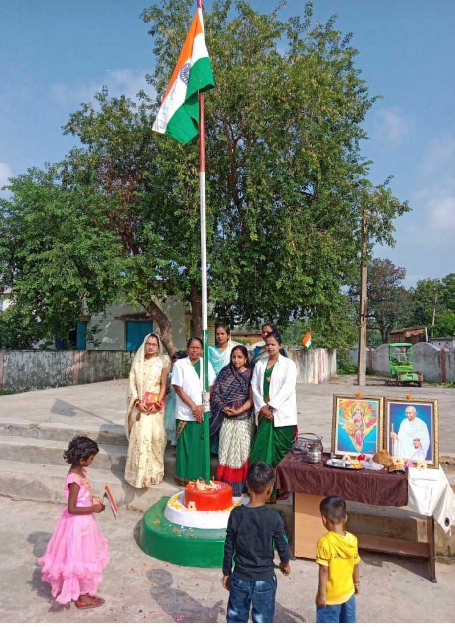 बरगवां नगर परिषद में लहराया तिरंगा