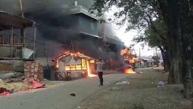 Manipur में नहीं थम रही हिंसा, पुलिस शस्त्रागार में तोड़-फोड़; कई घातक हथियार लूटकर फरार हुए उग्रवादी