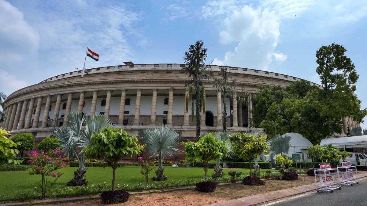 अधीर बोले- SC जाने का कर रहा हूं विचार- संसदीय समिति की बैठकों में शामिल नहीं हो सकेंगे निलंबित संसद सदस्य