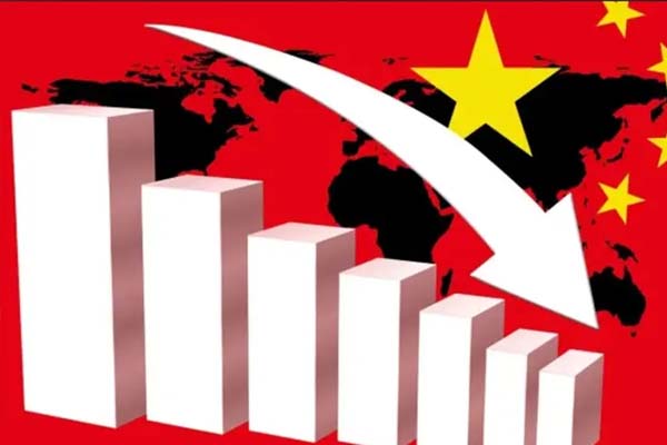 China Economy को जोरदार झटका, 21 साल में पहली बार अमेरिका से एक्सपोर्ट में पिछड़ा