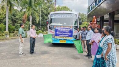 स्व सहायता समूह की महिलाएं उन्नत कोदो प्रसंस्करण, लाख उत्पादन को समझने मध्यप्रदेश रवाना