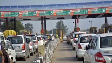 जाने Toll Plaza पर आप कैसे बिना टैक्स दिए कैसे निकालेंगे आपना वाहन