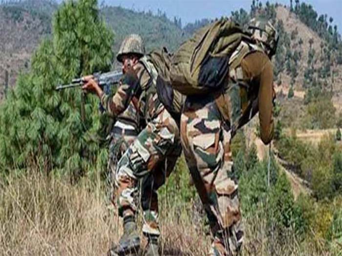 BSF ने ध्वस्त  कीं पाकिस्तानी चौकियां और टावर