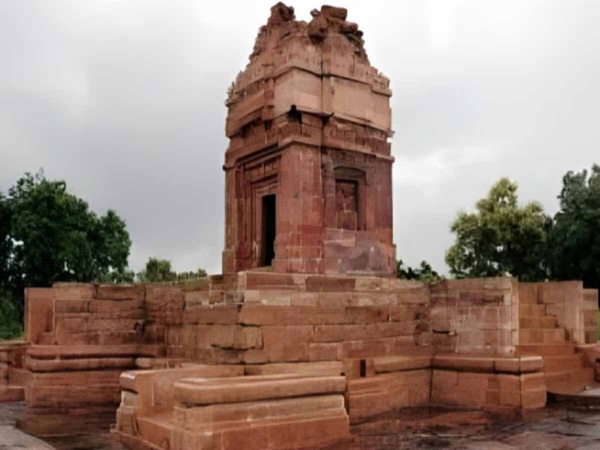 यूपी के इस जिले में है भगवान विष्णु का 1500 साल पुराना दशावतार मंदिर, गुप्त शासनकाल में होती थी पूजा