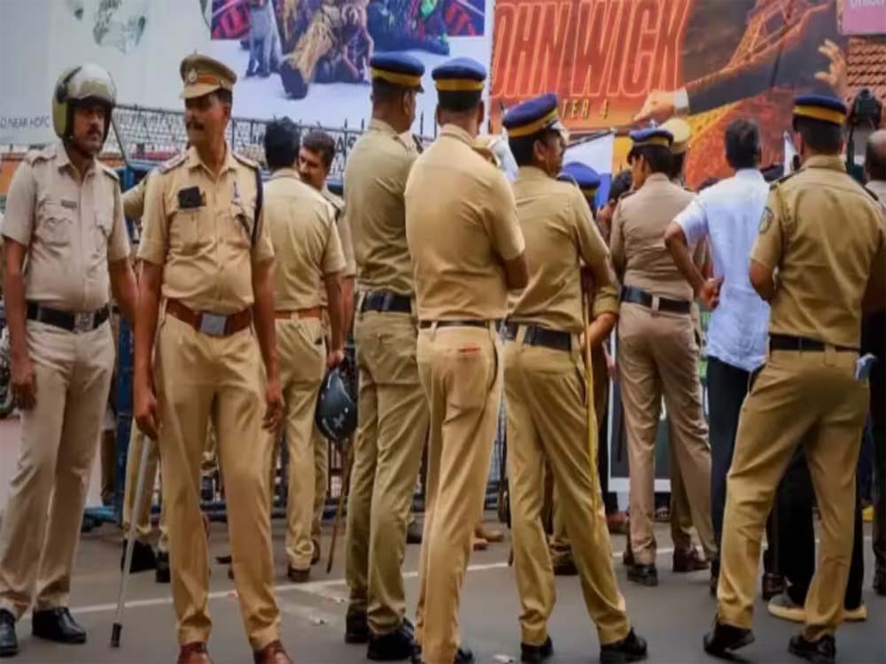 पुलिस भर्ती में बदले जाएं नियम, उपमुख्यमंत्री से अभ्यर्थियों की मांग, 6000 पदों पर चल रही भर्ती प्रक्रिया