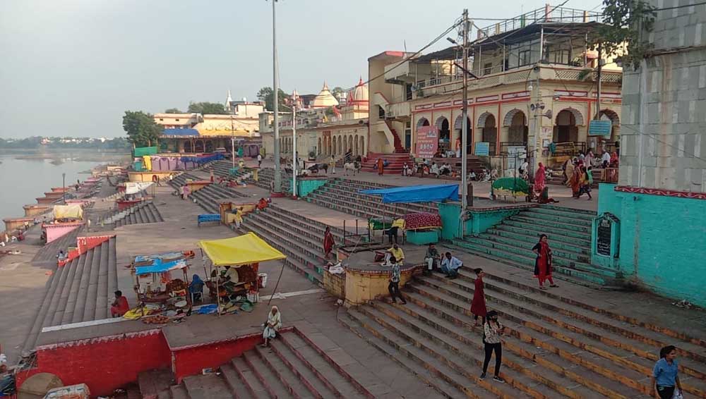 राम मंदिर उद्घाटन पर दीपों की रोशनी से जगमगाएंगे नर्मदा घाट