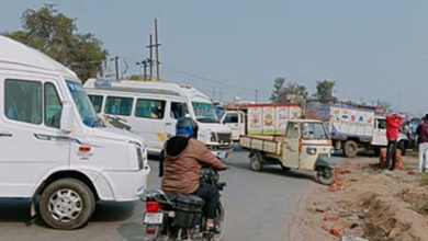 बिहार नए साल में गैस सिलेंडर मिलना मुश्किल, गांधी सेतु जाम, ट्रेनों में भी चढ़ना मुश्किल