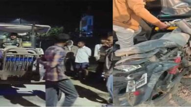 Road Accident: कवर्धा में भीषण सड़क हादसा, ट्रैक्टर ट्रॉली से टकराई बाइक, एक ही परिवार के दो लोगों की मौत