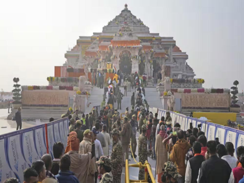 श्री रामजन्मभूमि तीर्थ क्षेत्र ट्रस्ट ने दर्शन के समय में अब बदलाव कर दिया, दोपहर में एक घंटे के लिए मंदिर के कपाट होंगे बंद