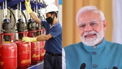 महिला दिवस पर PM मोदी ने दिया बड़ा तोहफा, LPG सिलेंडर हो गया 100 रुपये सस्ता…