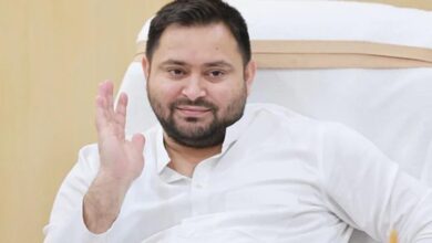 लालू-तेजस्वी को झटके पर झटका, RJD का एक और विधायक टूटा