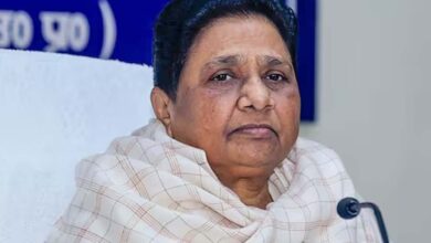 धनंजय सिंह की पत्नी को BSP ने जौनपुर सीट से उतारा