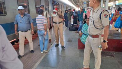 गर्मी के मौसम में यात्रियों के सुगम और आरामदायक यात्रा सुनिश्चित करने रेलवे ने किये प्रबंध