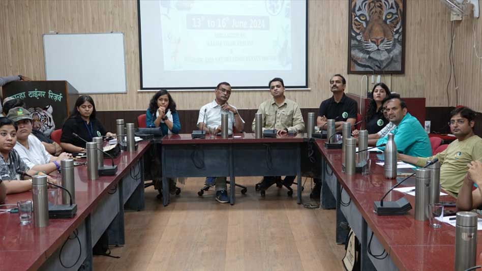 कान्हा टाइगर रिजर्व में चार दिवसीय सातवाँ पक्षी सर्वेक्षण कान्हा टाइगर रिजर्व में चार दिवसीय सातवाँ पक्षी सर्वेक्षण