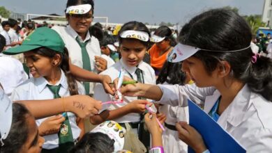 राष्ट्रीय स्वास्थ्य मिशन के तहत टूथ ब्रशिंग कार्यक्रम के लिए देश में सर्वप्रथम हरदा जिले का चयन किया गया