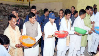 मुख्यमंत्री डॉ. यादव ने ऐतिहासिक सागरताल में श्रमदान कर दिया जल संरक्षण का संदेश