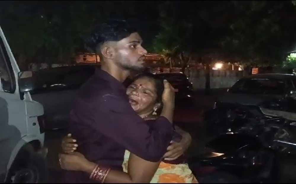कूलर बंद होने पर दुल्हन के मामा के बेटे की हत्या, बारातीयों ने चाकू मारे कूलर बंद होने पर दुल्हन के मामा के बेटे की हत्या, बारातीयों ने चाकू मारे