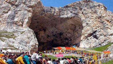 Amarnath Yatra: 20 दिन में 3.65 लाख से ज्यादा श्रद्धालुओं ने किये बाबा बर्फानी के दर्शन