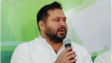 तेजस्वी यादव ने राहुल गांधी के ऊपर प्रवर्तन निदेशालय की छापेमारी के सवाल पर अपनी प्रतिक्रिया दी