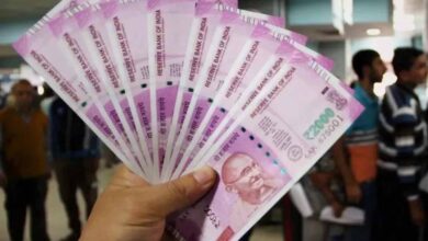 7261 करोड़ रुपये के ₹2000 के नोट अभी भी दबाए बैठे हैं लोग… RBI से आया ये बड़ा अपडेट