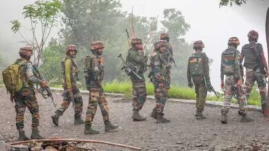 सुरक्षाबलों और आतंकवादियों के बीच उधमपुर-कठुआ के जंगलों में मुठभेड़