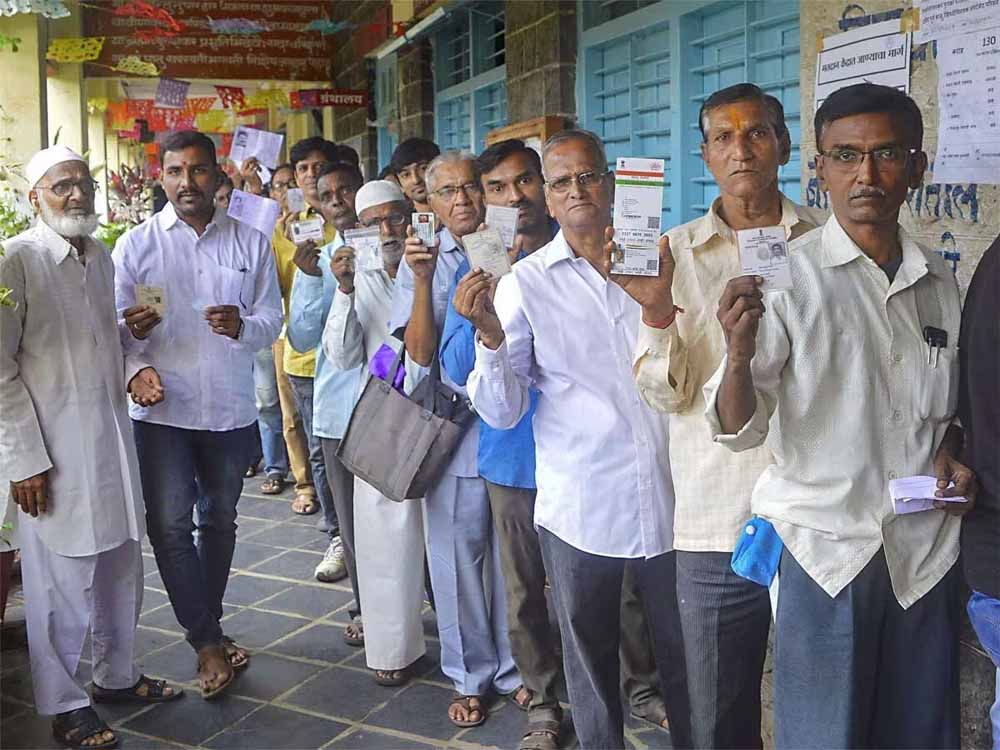 महाराष्ट्र और झारखंड में बजा चुनावी बिगुल, चुनाव की तारीखों का हुआ ऐलान, 23 को आएंगे नतीजे