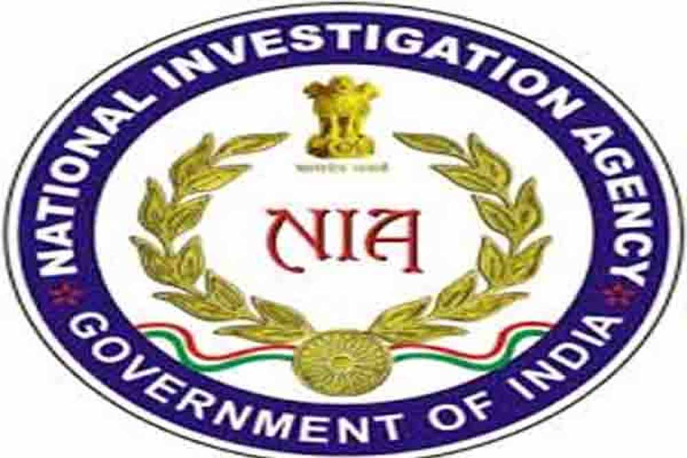 उत्तर पूर्वी इलाके मुस्तफाबाद सहित कई जगहों पर छापेमारी की और संदिग्ध सामग्री बरामद की उत्तर पूर्वी इलाके मुस्तफाबाद सहित कई जगहों पर छापेमारी की और संदिग्ध सामग्री बरामद की