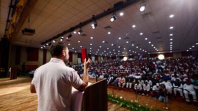 लोकसभा में नेता प्रतिपक्ष और कांग्रेस सांसद राहुल गांधी ने मनुस्मृति को संविधान विरोधी पुस्तक करार दिया