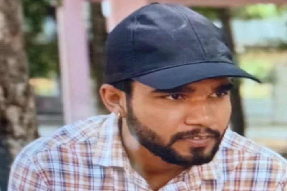 मुंबई से आए इंजीनियर की भोपाल में सड़क हादसे में मौत मुंबई से आए इंजीनियर की भोपाल में सड़क हादसे में मौत
