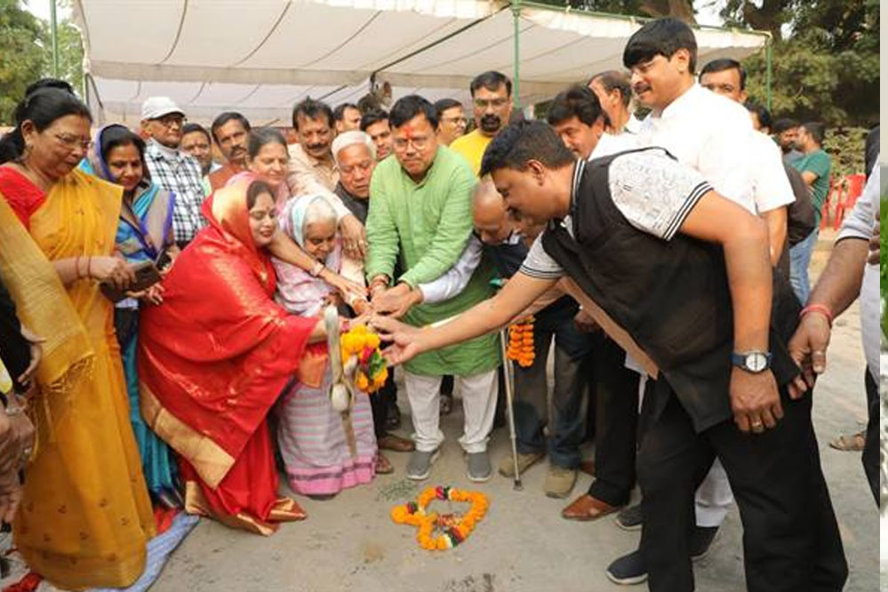 ऊर्जा मंत्री तोमर ने ग्वालियर में लगभग 5 करोड़ रूपए के विकास कार्यों का किया भूमि-पूजन ऊर्जा मंत्री तोमर ने ग्वालियर में लगभग 5 करोड़ रूपए के विकास कार्यों का किया भूमि-पूजन