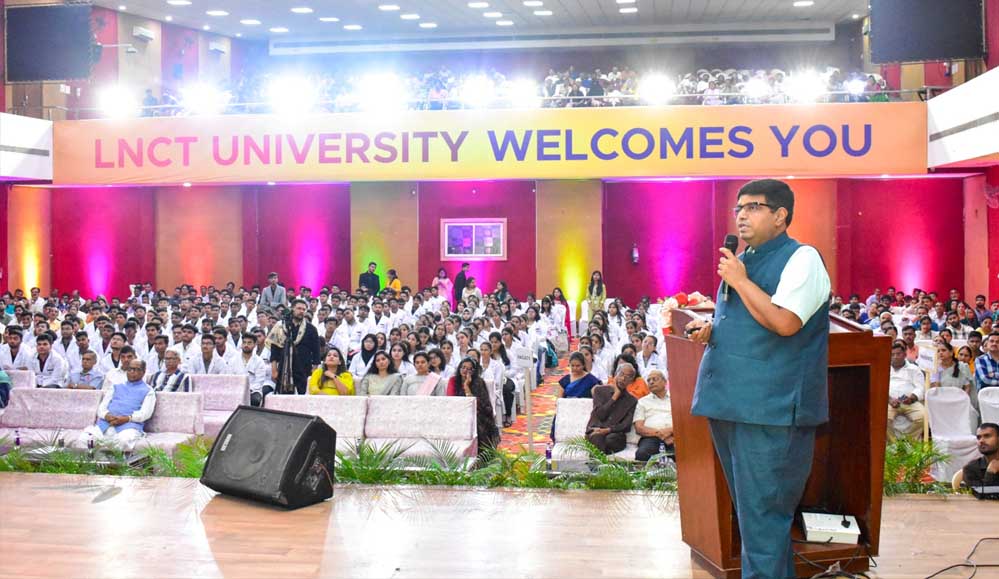 एलएन मेडिकल कॉलेज में एमबीबीएस इंडक्शन प्रोग्राम 2024 ‘ज्ञानारांभ’ का हुआ आयोजन एलएन मेडिकल कॉलेज में एमबीबीएस इंडक्शन प्रोग्राम 2024 ‘ज्ञानारांभ’ का हुआ आयोजन
