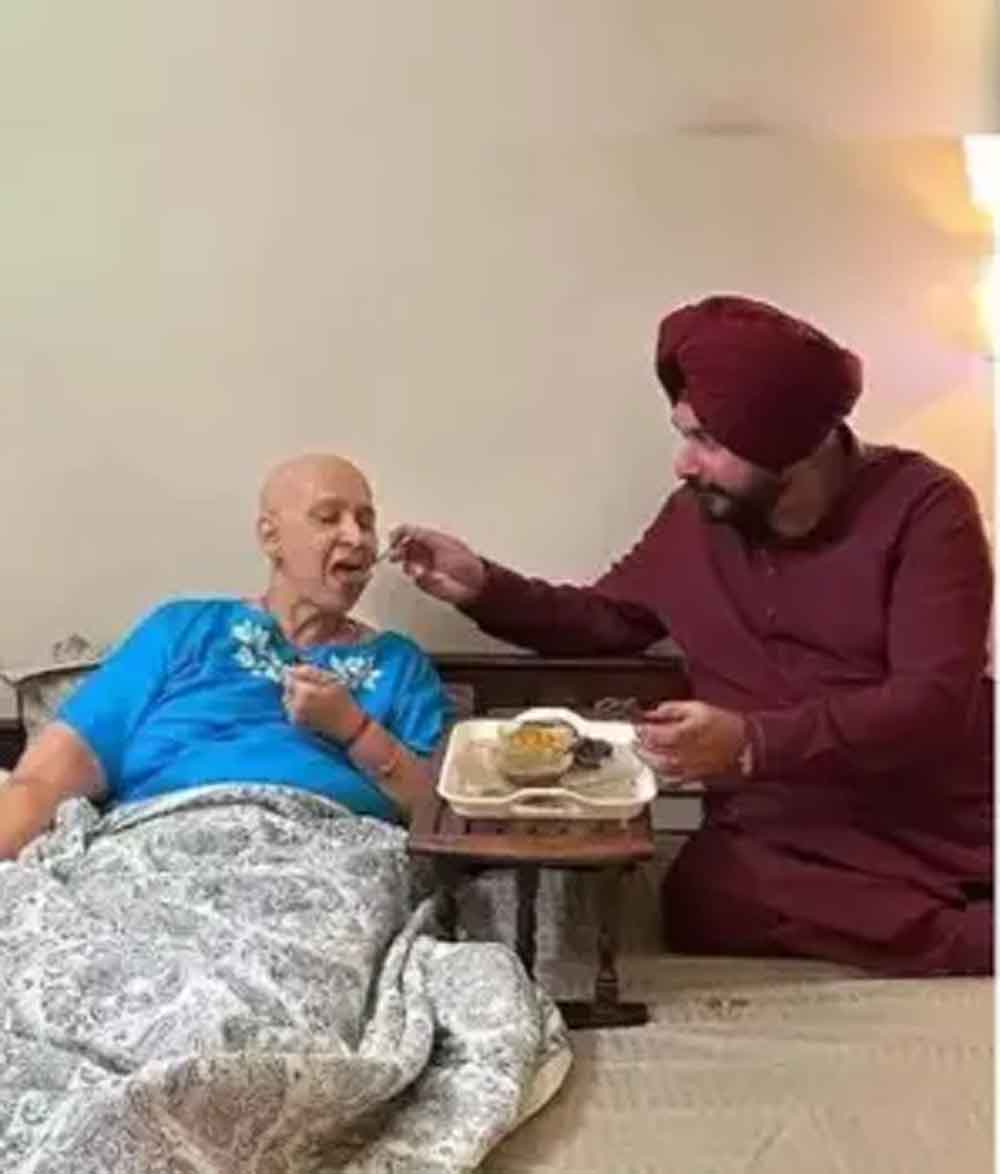 छत्तीसगढ़ सिविल सोसाइटी ने सिद्धू को जारी किया 850 करोड़ का लीगल नोटिस, 7 दिनों में मांगे कैंसर के इलाज के डॉक्यूमेंट छत्तीसगढ़ सिविल सोसाइटी ने सिद्धू को जारी किया 850 करोड़ का लीगल नोटिस, 7 दिनों में मांगे कैंसर के इलाज के डॉक्यूमेंट
