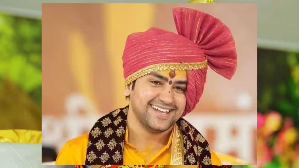 पं. शास्त्री सनातनियों को कट्टर हिंदू बनाएंगे ! कहा- आओ तो वेलकम, नहीं तो भीड़ कम पं. शास्त्री सनातनियों को कट्टर हिंदू बनाएंगे ! कहा- आओ तो वेलकम, नहीं तो भीड़ कम