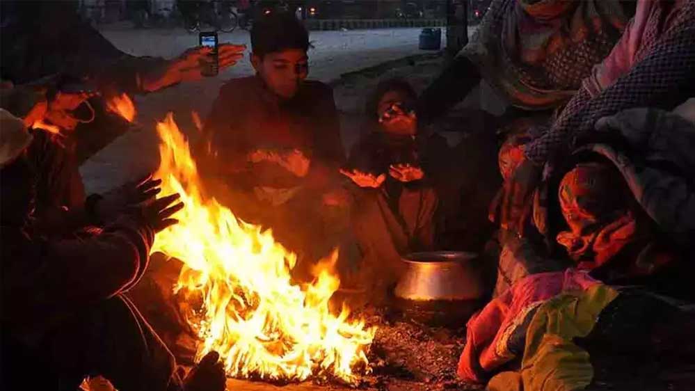 मध्य प्रदेश पर कश्मीर-मनाली में बर्फबारी का असर, पचमढ़ी सबसे ठंडा, भोपाल