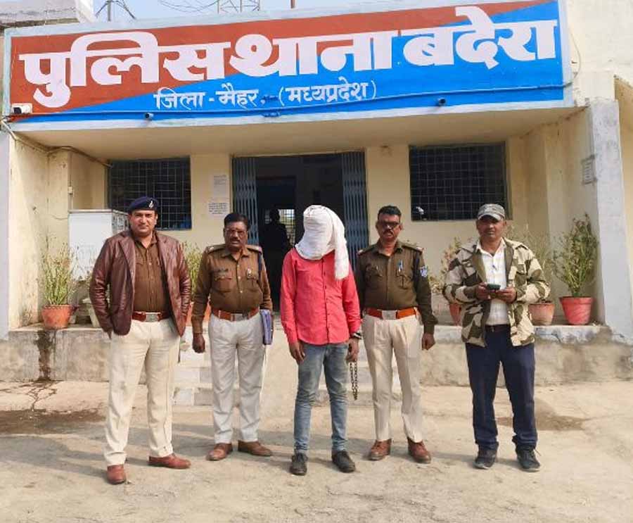 स्कूली छात्रा प्रेग्नेंट हुई तो प्रेमी ने उतारा मौत के घाट स्कूली छात्रा प्रेग्नेंट हुई तो प्रेमी ने उतारा मौत के घाट