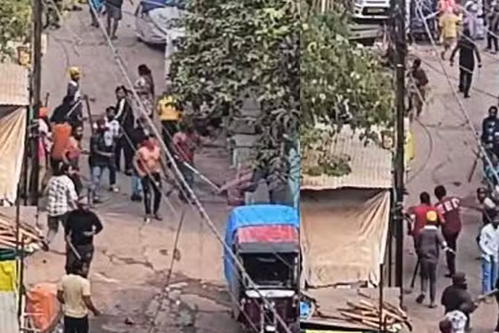 भोपाल में दो समुदायों के बीच झड़प-पथराव, लहराई गईं तलवारें भोपाल में दो समुदायों के बीच झड़प-पथराव, लहराई गईं तलवारें