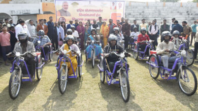 भौतिक रूप से ही नही आर्थिक, सामाजिक रूप से भी दिव्यांग जनो को किया जायेगा सशक्त:राज्यमंत्री