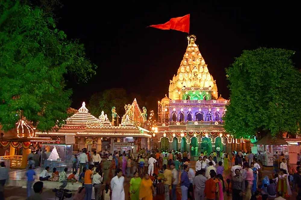 नववर्ष में आसानी से होंगे महाकाल दर्शन, जानें क्या रहेगी व्यवस्था नववर्ष में आसानी से होंगे महाकाल दर्शन, जानें क्या रहेगी व्यवस्था