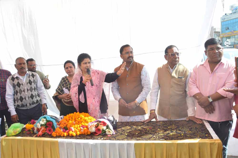 अवधपुरी के रहवासियों को जल्द मिलेगा नर्मदा जल: राज्य मंत्री श्रीमती गौर अवधपुरी के रहवासियों को जल्द मिलेगा नर्मदा जल: राज्य मंत्री श्रीमती गौर