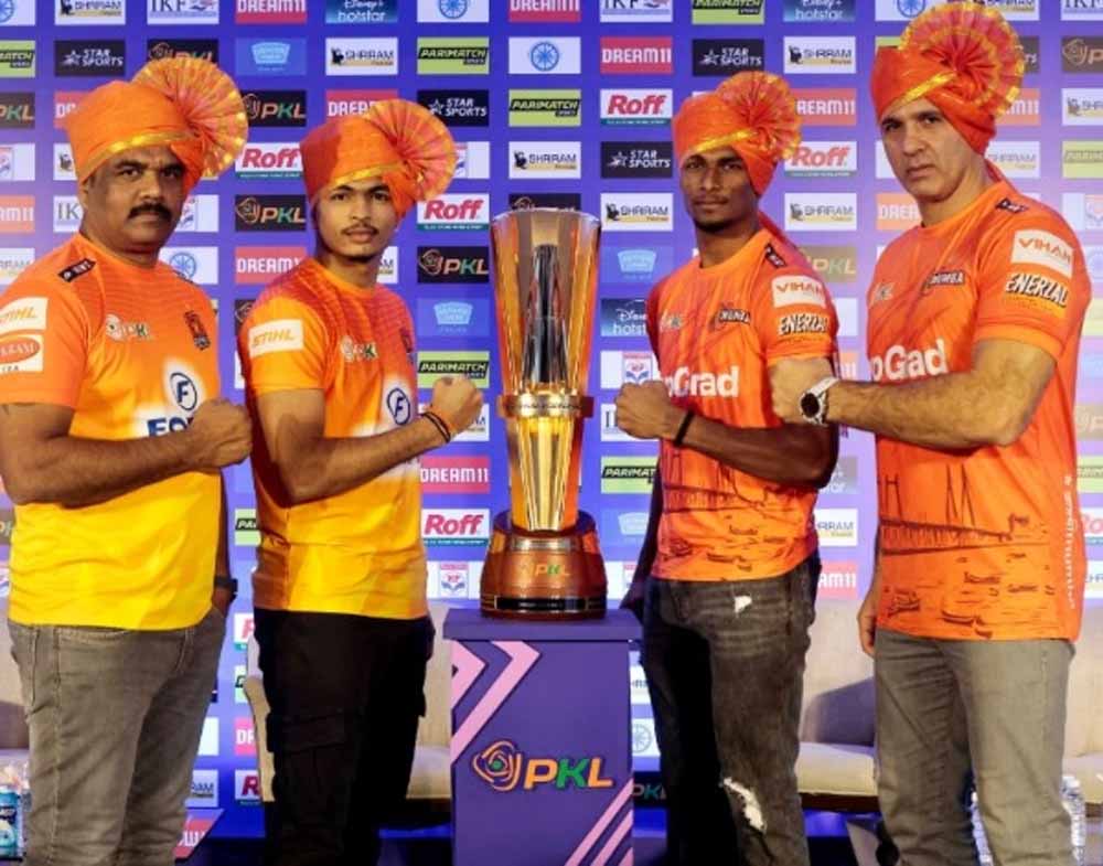 पीकेएल 11 : पुनेरी पल्टन, यू मुंबा की ब्लॉकबस्टर महाराष्ट्र डर्बी अंतिम चरण का माहौल करेगी तैयार पीकेएल 11 : पुनेरी पल्टन, यू मुंबा की ब्लॉकबस्टर महाराष्ट्र डर्बी अंतिम चरण का माहौल करेगी तैयार