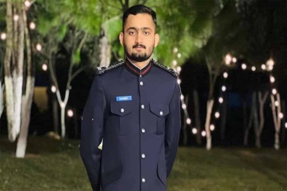 पाकिस्तान में पहली बार एक हिंदू को पुलिस अधिकारी बनाया गया, सिविल परीक्षा पास कर रचा इतिहास