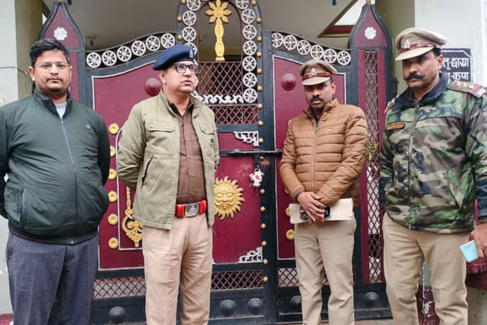 गाजीपुर : मुख्तार गैंग के शार्प शूटर झुल्लन राय पर एक्शन, डेढ़ करोड़ की संपत्ति कुर्क