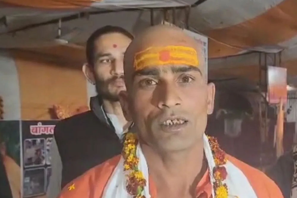 खंडवा में मुस्लिम युवक इमरान ने इस्लाम त्यागकर सनातन धर्म अपनाया