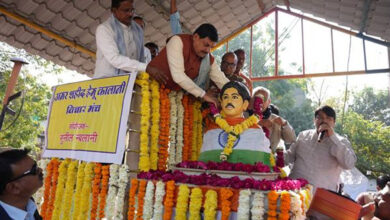 अमर शहीद हेमू कालाणी की प्रतिमा पर मुख्यमंत्री डॉ. यादव ने किया माल्यार्पण