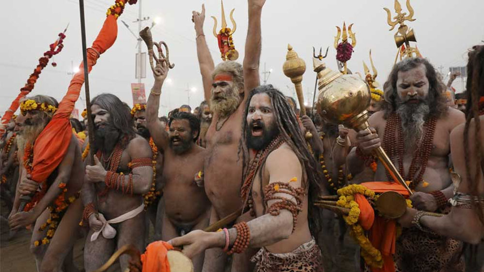 प्रयागराज में 13 अखाड़ों के शिविर में महामंडलेश्‍वर की परीक्षा, 104 अभ्‍यर्थी फेल