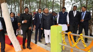 बिहार-मुख्यमंत्री नीतीश कुमार की प्रगति यात्रा अररिया पहुँची, हेल्थ एंड वेलनेस सेंटर भवन का उद्घाटन