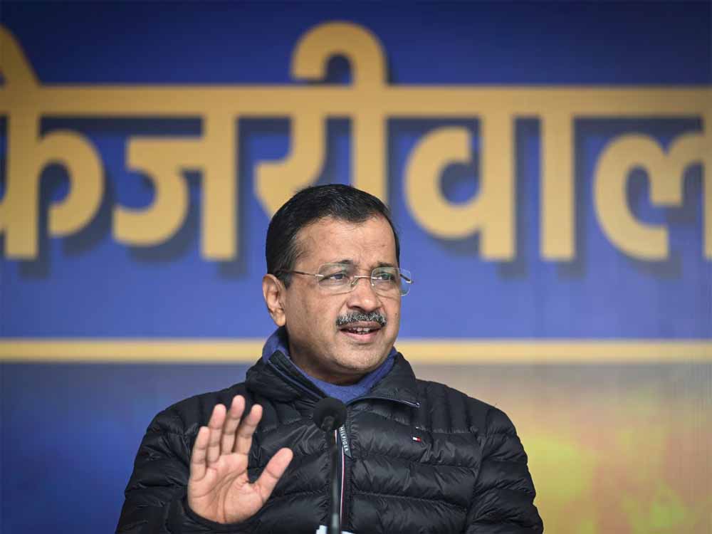 केजरीवाल ने बिगड़ती कानून व्यवस्था पर किया बड़ा वादा किया, गली-मोहल्लो में सिक्योरिटी गार्ड रखने के लिए पैसे देगी AAP सरका