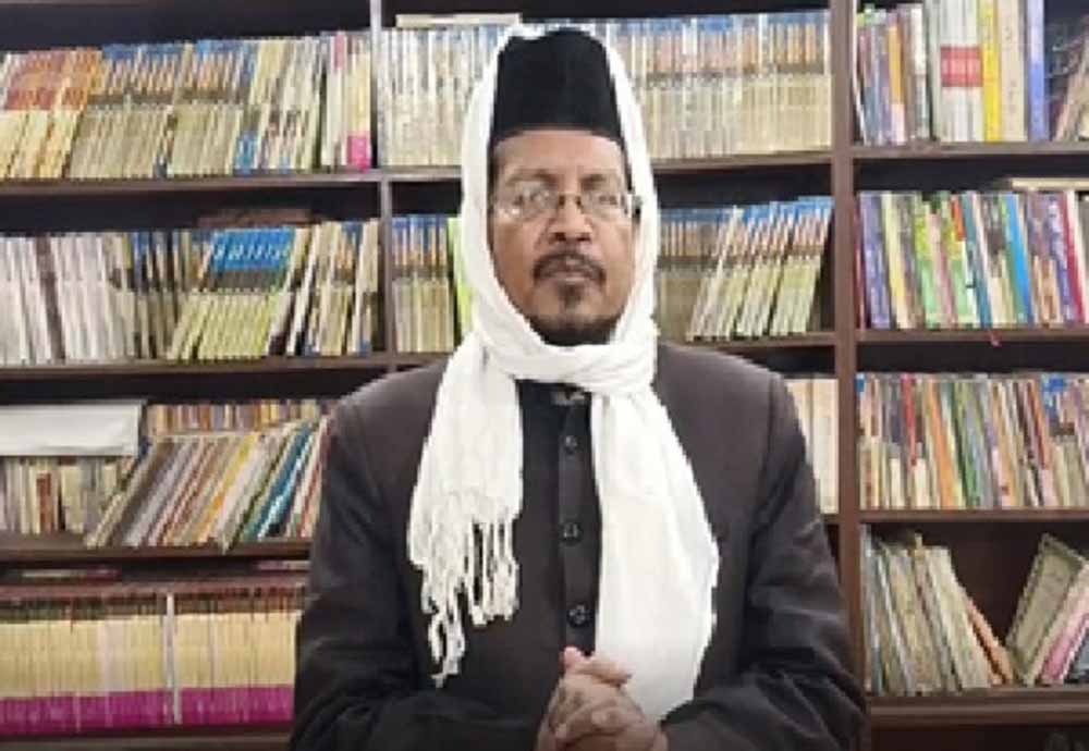 महाकुंभ मेले में मुस्लिमों के प्रवेश और दुकानें लगाने को लेकर बयानबाजी तेज, वक्फ की जमीन पर लग रहा महाकुंभ: रजवी बरेलवी महाकुंभ मेले में मुस्लिमों के प्रवेश और दुकानें लगाने को लेकर बयानबाजी तेज, वक्फ की जमीन पर लग रहा महाकुंभ: रजवी बरेलवी