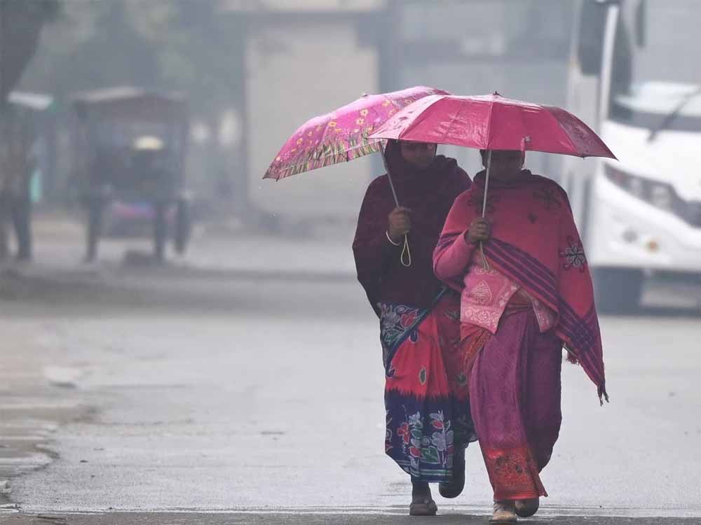दिल्ली और एनसीआर समेत पूरे उत्तर भारत में न्यूनतम और अधिकतम तापमान में लगातार इजाफा दिखा दिल्ली और एनसीआर समेत पूरे उत्तर भारत में न्यूनतम और अधिकतम तापमान में लगातार इजाफा दिखा