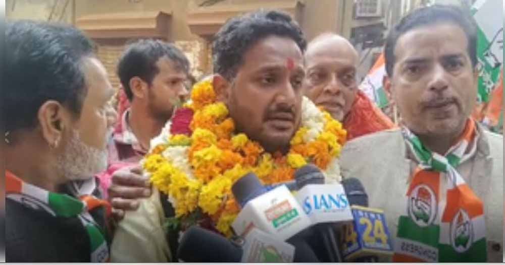 करोल बाग विधानसभा सीट से कांग्रेस प्रत्याशी राहुल धानक ने चुनाव में कांग्रेस की जीत का दावा किया करोल बाग विधानसभा सीट से कांग्रेस प्रत्याशी राहुल धानक ने चुनाव में कांग्रेस की जीत का दावा किया